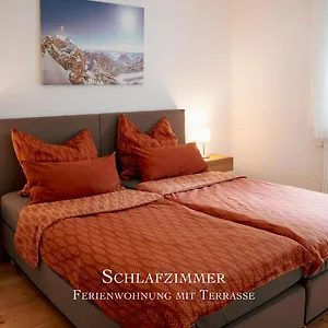 Naturnah Und Direkt Am Berg - Am Laber Apartment